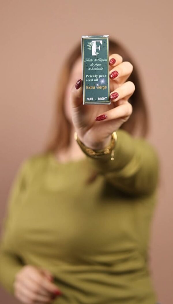 زيت بذور التين الشوكي العضوي البِكر الممتاز